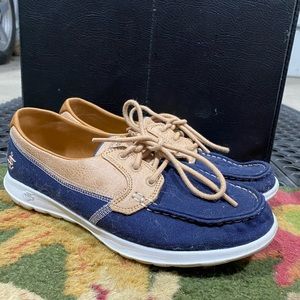 SKECHERS ON THE GO GOGA MAT TAN AND NAVY SHOES